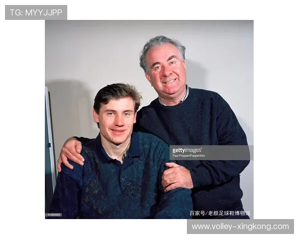 足球球星变奶爸甜蜜瞬间曝光这些爸爸们的温馨家庭生活